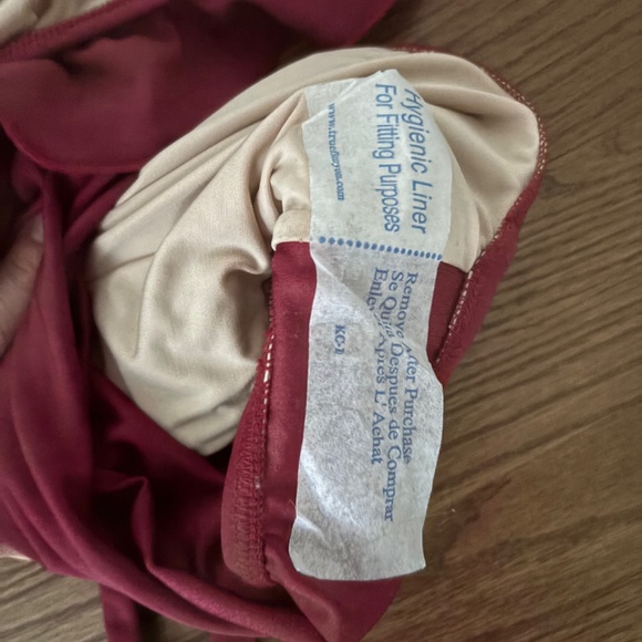 Rey Swimwear Small Grace (Pear-Sized) Swimsuit in Wine - Picture 6 of 8